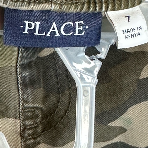 Children’s Place Pull Up Camo Cargo Pants, size 7 - Picture 5 of 5